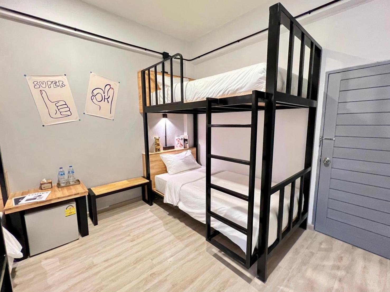 Bedter Hotel Phang Nga Værelse billede