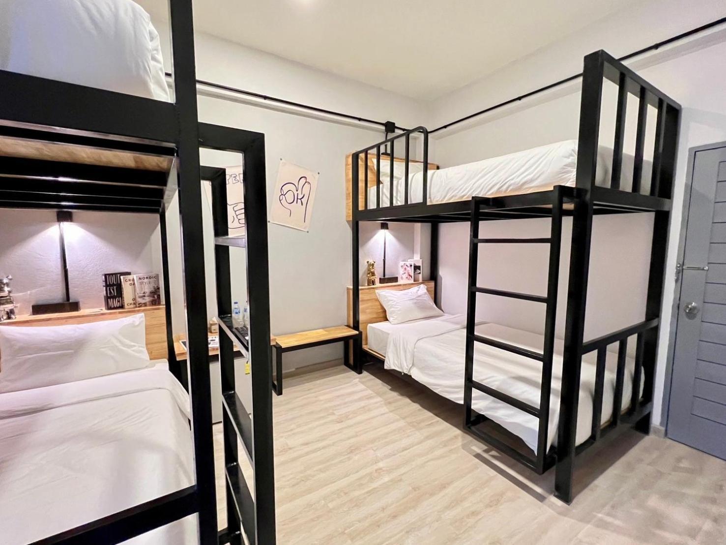 Bedter Hotel Phang Nga Værelse billede
